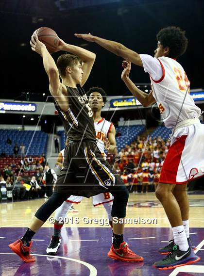 Thumbnail 3 in Berkeley vs Crespi (CIF State D1 Final) photogallery.