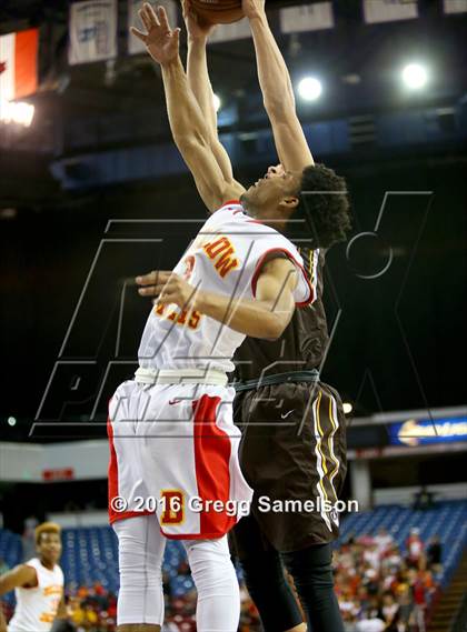 Thumbnail 1 in Berkeley vs Crespi (CIF State D1 Final) photogallery.