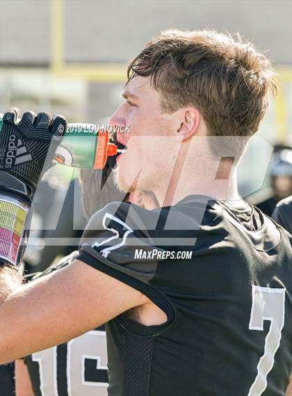 Thumbnail 3 in Rio Rancho @ Volcano Vista (NMAA 6A Semifinal) photogallery.