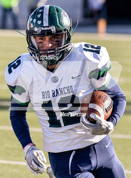 Thumbnail 3 in Rio Rancho @ Volcano Vista (NMAA 6A Semifinal) photogallery.