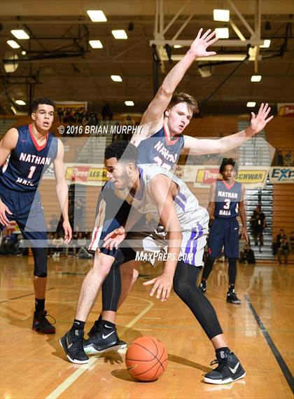 Thumbnail 1 in Nathan Hale vs. Garfield (Les Schwab Invitational) photogallery.