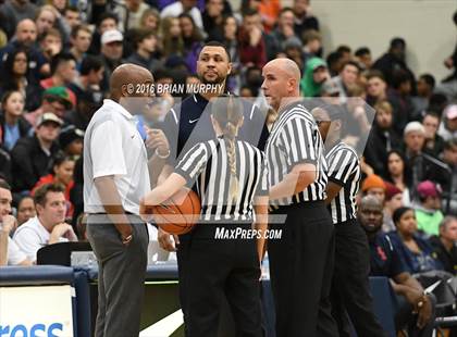 Thumbnail 1 in Nathan Hale vs. Garfield (Les Schwab Invitational) photogallery.