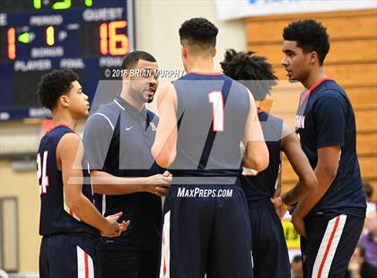 Thumbnail 3 in Nathan Hale vs. Garfield (Les Schwab Invitational) photogallery.