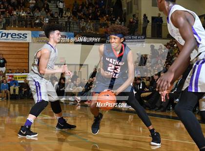 Thumbnail 2 in Nathan Hale vs. Garfield (Les Schwab Invitational) photogallery.