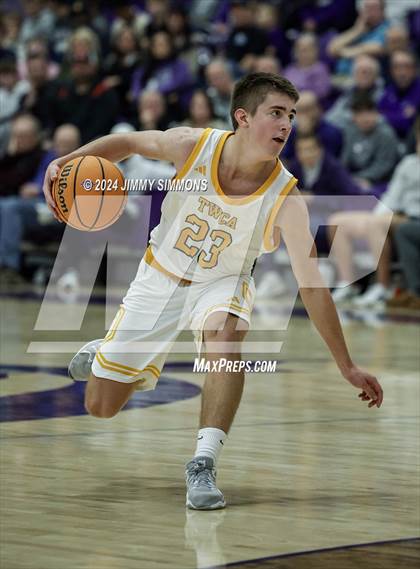 Thumbnail 1 in The Woodlands Christian Academy vs Collinsville (Prairie Farms Holiday Classic) photogallery.