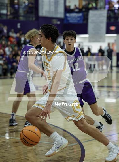 Thumbnail 2 in The Woodlands Christian Academy vs Collinsville (Prairie Farms Holiday Classic) photogallery.