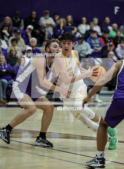 Thumbnail 2 in The Woodlands Christian Academy vs Collinsville (Prairie Farms Holiday Classic) photogallery.