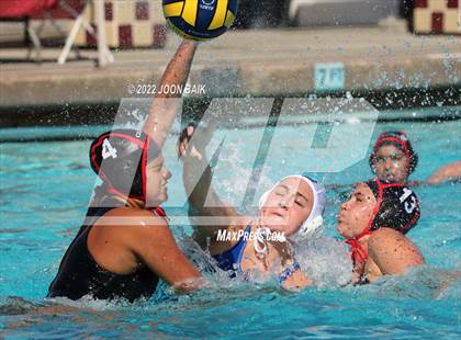 Thumbnail 2 in Gunn vs Saint Ignatius (Amanda Mac Invitational) photogallery.