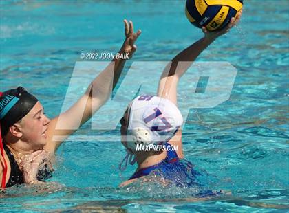 Thumbnail 2 in Gunn vs Saint Ignatius (Amanda Mac Invitational) photogallery.