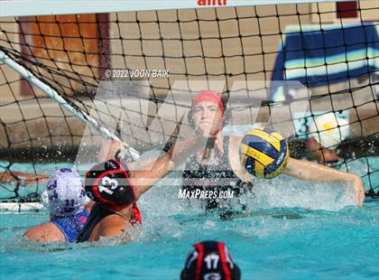 Thumbnail 2 in Gunn vs Saint Ignatius (Amanda Mac Invitational) photogallery.