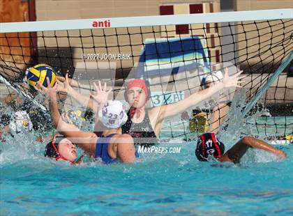 Thumbnail 1 in Gunn vs Saint Ignatius (Amanda Mac Invitational) photogallery.