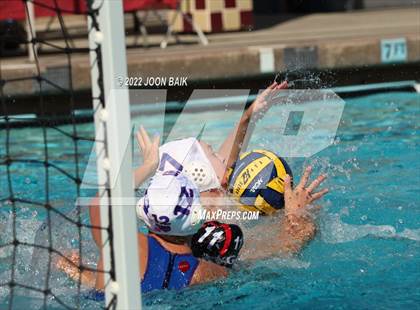 Thumbnail 3 in Gunn vs Saint Ignatius (Amanda Mac Invitational) photogallery.
