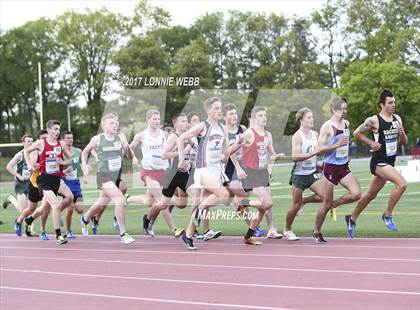 Thumbnail 3 in 50th Annual Loucks Games (Men's 3200 Meter Run) photogallery.