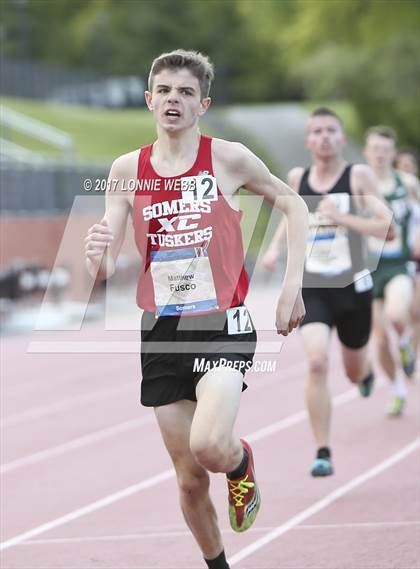 Thumbnail 2 in 50th Annual Loucks Games (Men's 3200 Meter Run) photogallery.