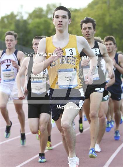 Thumbnail 2 in 50th Annual Loucks Games (Men's 3200 Meter Run) photogallery.