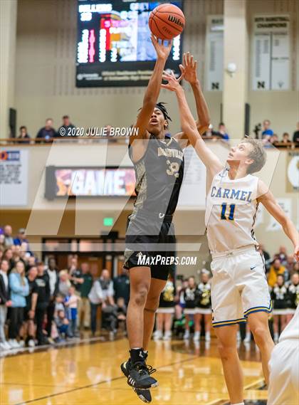 Thumbnail 1 in Noblesville Vs Carmel (IHSAA 4A Sectional Semifinal) photogallery.