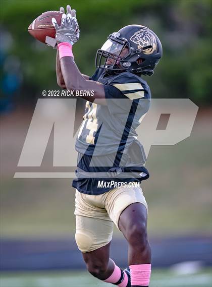Thumbnail 3 in Conroe vs Grand Oaks photogallery.