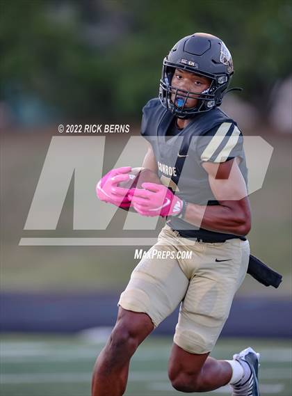 Thumbnail 1 in Conroe vs Grand Oaks photogallery.
