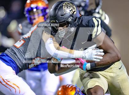 Thumbnail 3 in Conroe vs Grand Oaks photogallery.