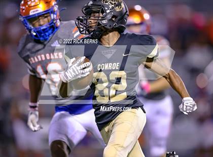 Thumbnail 3 in Conroe vs Grand Oaks photogallery.