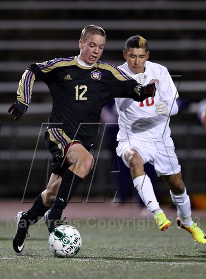 Thumbnail 1 in Smoky Hill vs. Fort Collins (CHSAA 5A 2nd Round Playoff) photogallery.