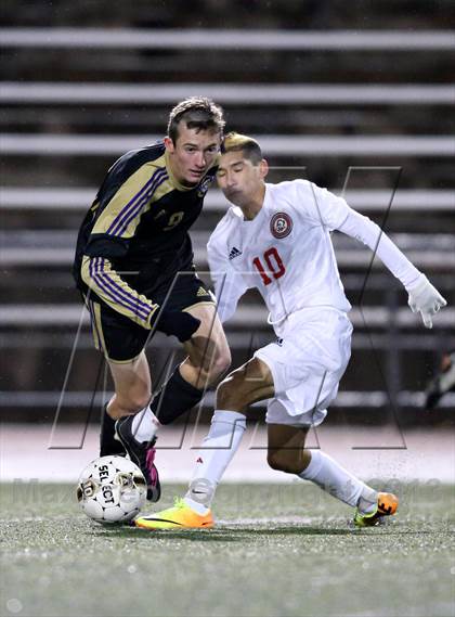 Thumbnail 2 in Smoky Hill vs. Fort Collins (CHSAA 5A 2nd Round Playoff) photogallery.