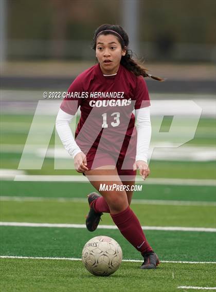 Thumbnail 3 in Cinco Ranch vs. Klein Oak (College Station Classic) photogallery.