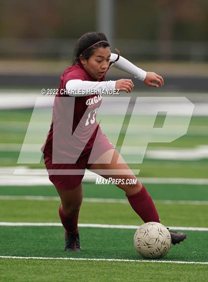 Thumbnail 2 in Cinco Ranch vs. Klein Oak (College Station Classic) photogallery.