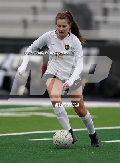 Thumbnail 2 in Cinco Ranch vs. Klein Oak (College Station Classic) photogallery.