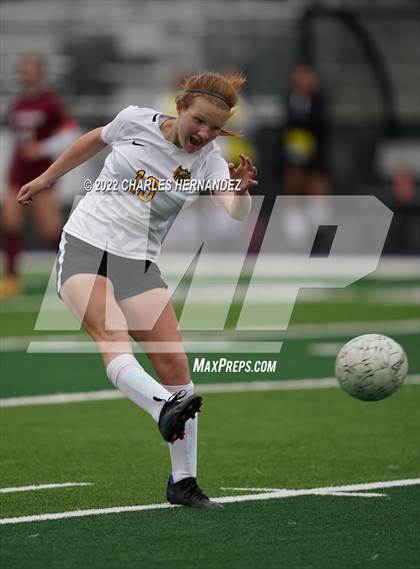 Thumbnail 3 in Cinco Ranch vs. Klein Oak (College Station Classic) photogallery.