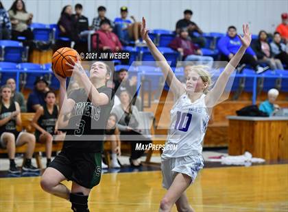 Thumbnail 2 in Cave Springs @ Braggs photogallery.