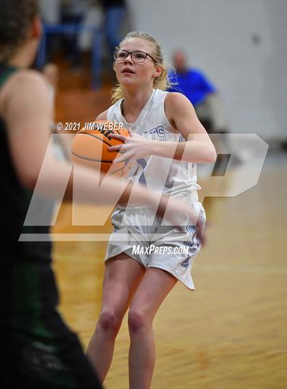 Thumbnail 1 in Cave Springs @ Braggs photogallery.
