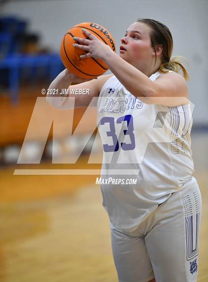 Thumbnail 3 in Cave Springs @ Braggs photogallery.