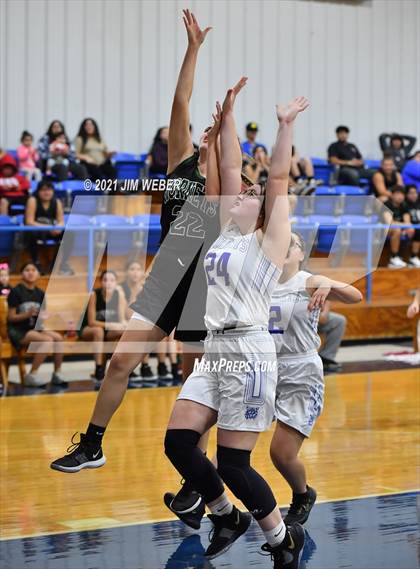 Thumbnail 2 in Cave Springs @ Braggs photogallery.