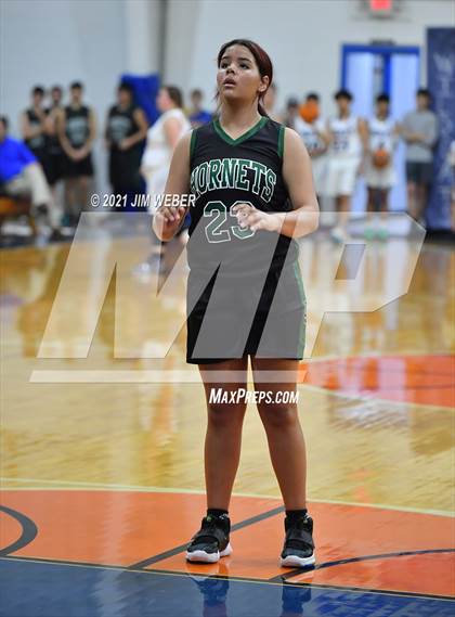 Thumbnail 3 in Cave Springs @ Braggs photogallery.