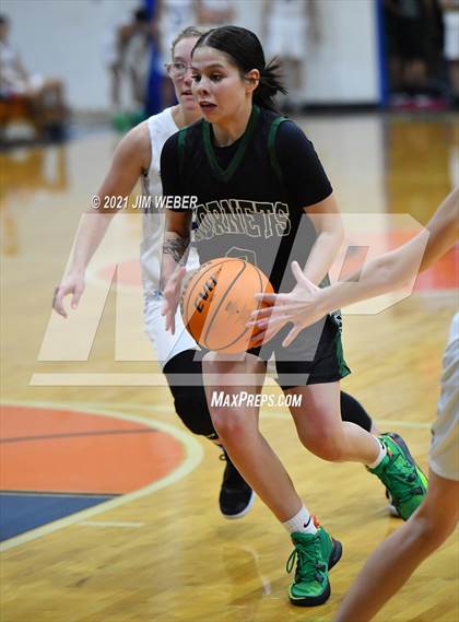 Thumbnail 1 in Cave Springs @ Braggs photogallery.