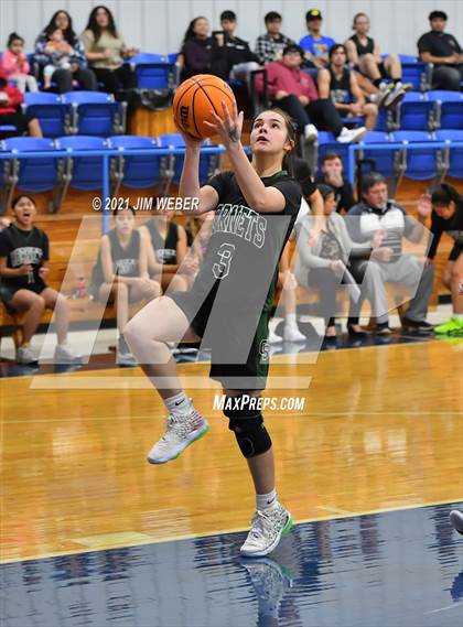 Thumbnail 1 in Cave Springs @ Braggs photogallery.