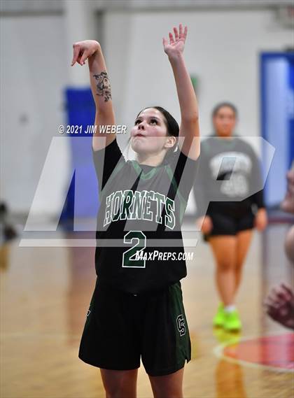 Thumbnail 1 in Cave Springs @ Braggs photogallery.