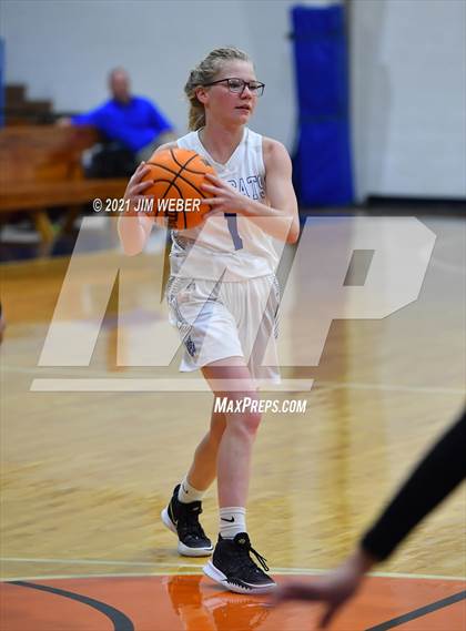 Thumbnail 2 in Cave Springs @ Braggs photogallery.