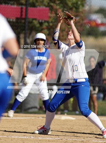 Thumbnail 1 in Wheat Ridge vs Pueblo Cenrtal (CHSAA 4A First Round Playoff) photogallery.