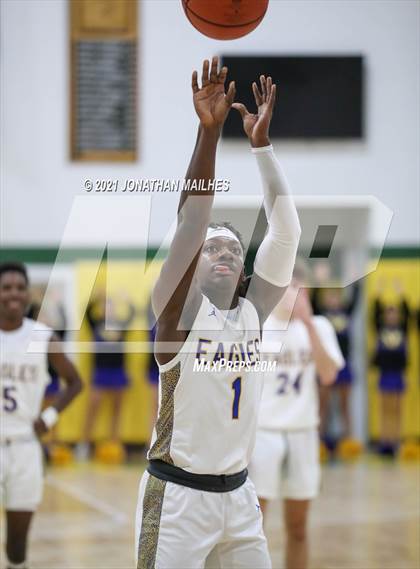Thumbnail 1 in Live Oak vs Doyle (Livingston Parish Tournament) photogallery.