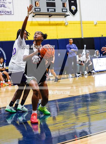 Thumbnail 1 in Monsignor Scanlan Vs Brandeis (City Is Mine Classic) photogallery.