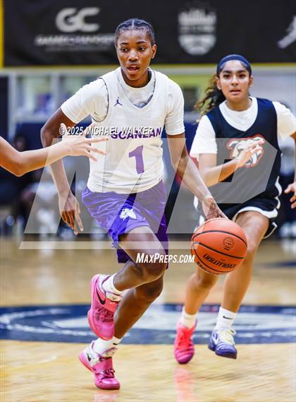 Thumbnail 1 in Monsignor Scanlan Vs Brandeis (City Is Mine Classic) photogallery.