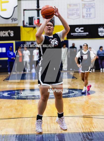 Thumbnail 2 in Monsignor Scanlan Vs Brandeis (City Is Mine Classic) photogallery.