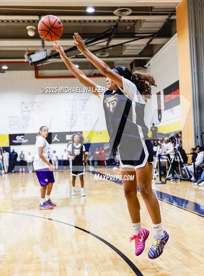 Thumbnail 1 in Monsignor Scanlan Vs Brandeis (City Is Mine Classic) photogallery.