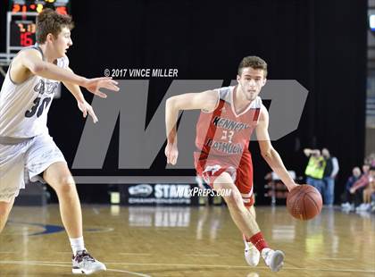 Thumbnail 1 in Union vs. Kennedy Catholic (WIAA 4A Quarterfinal)  photogallery.