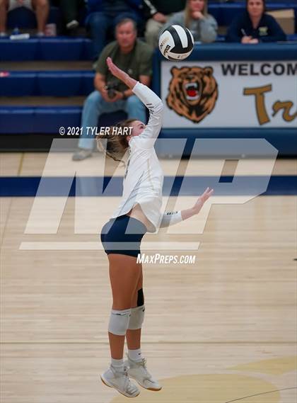 Thumbnail 1 in Lebanon vs. Tri-West Hendricks (IHSAA 3A Sectional Final) photogallery.
