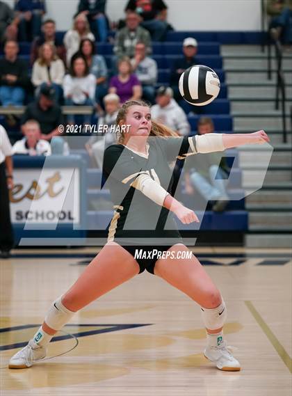 Thumbnail 2 in Lebanon vs. Tri-West Hendricks (IHSAA 3A Sectional Final) photogallery.