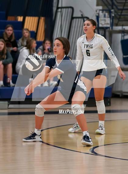 Thumbnail 3 in Lebanon vs. Tri-West Hendricks (IHSAA 3A Sectional Final) photogallery.