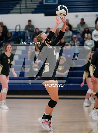 Thumbnail 1 in Lebanon vs. Tri-West Hendricks (IHSAA 3A Sectional Final) photogallery.